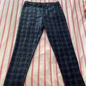 Boohoo MAN Slim Fit Dress Pants